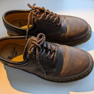 8053 Crazy Horse Doc Martens size 9 wmns